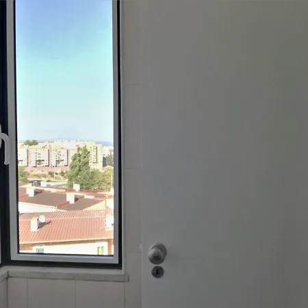 Janelas Do Tejo Lisboa