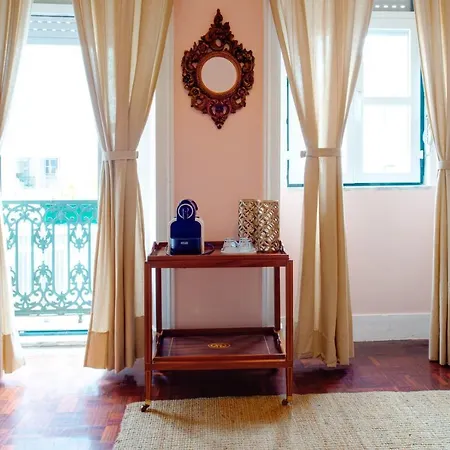 Janelas Do Tejo Apartment *